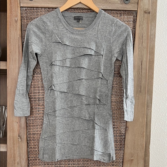 Vince Camuto Heather Gray Knit Top - Picture 2 of 4